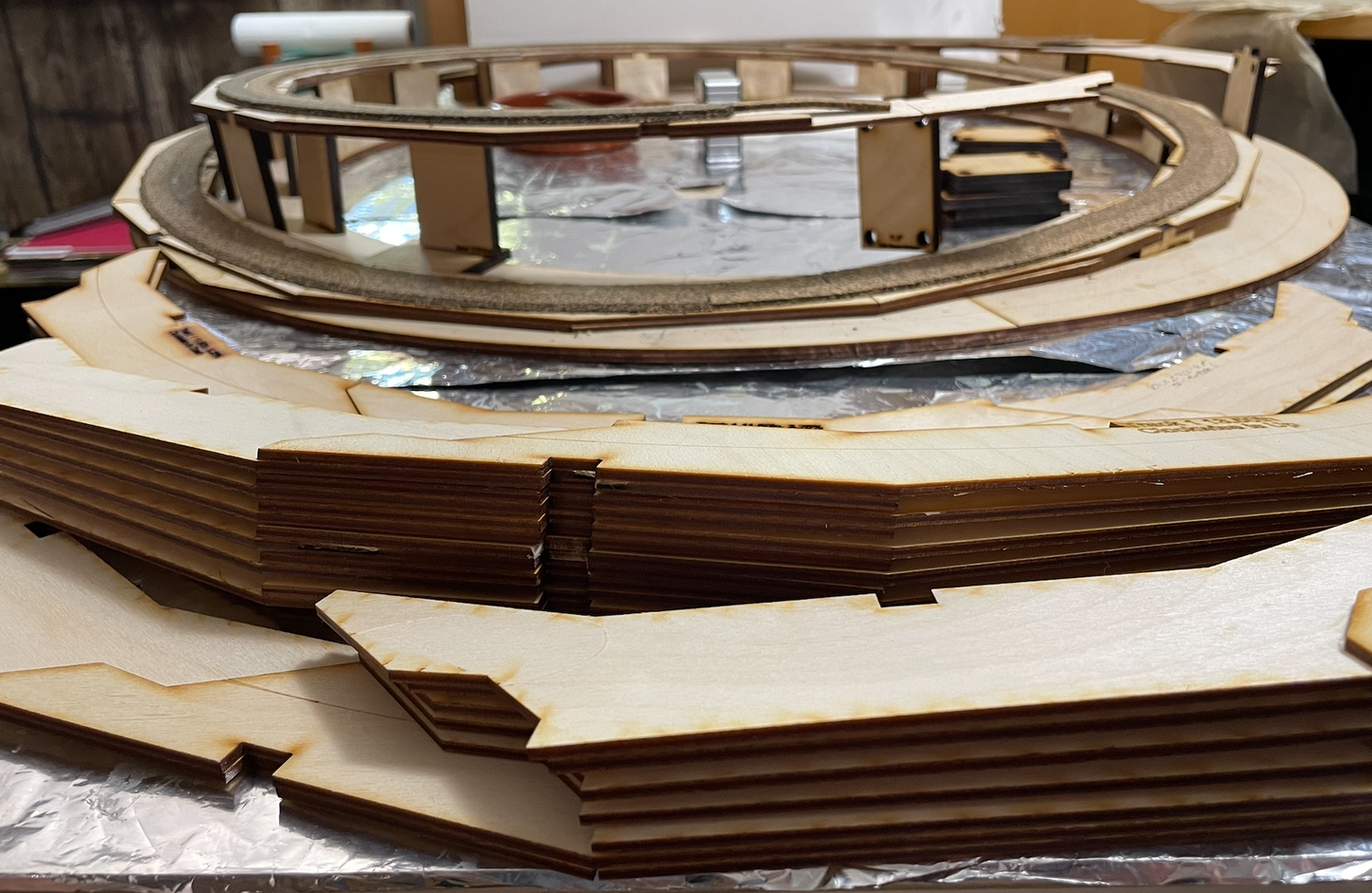 KitHelix™ HO scale, 1 track, 27.0"/2.60%, 3 turns